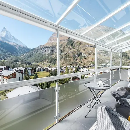 Apartment Alpharmonie *