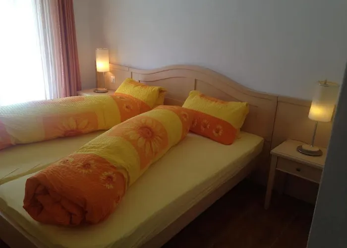 Alpharmonie Apartamento